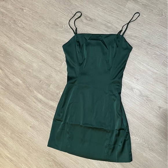 Aritzia Dresses & Skirts - Aritzia Sunday Best Satin Mini Dress With Adjustable Strap
